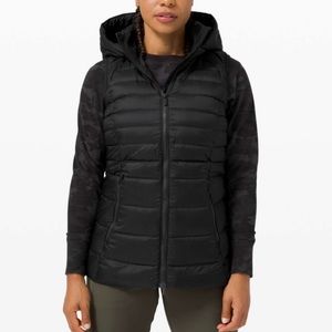 LULULEMON  Brave the Cold Down Vest Black Hooded